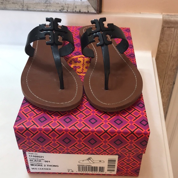 Tory Burch Shoes - Tory Burch black sandals